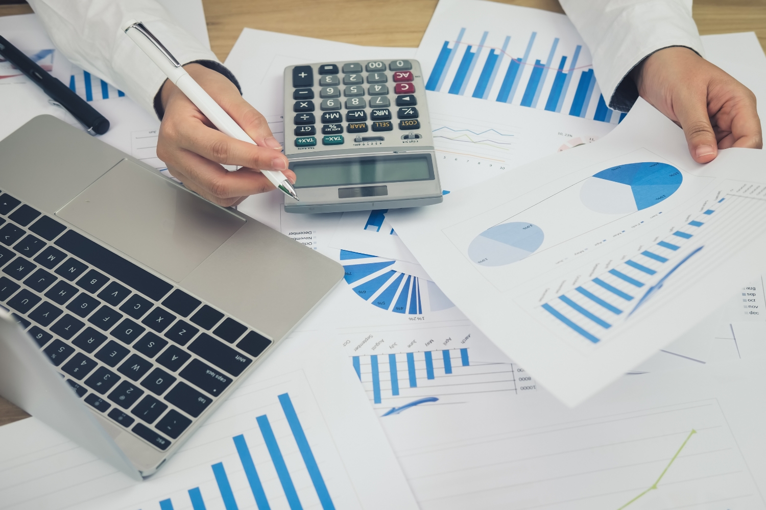 FinancialServices
